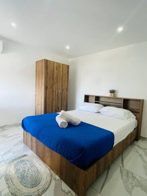 Appartamento Cozy 3-bedroom Townhouse, 10mins Walk To - Rv6